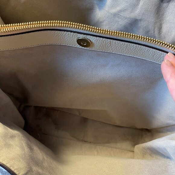 Kate Spade Carlyle Large Tote - Picture 13 of 14